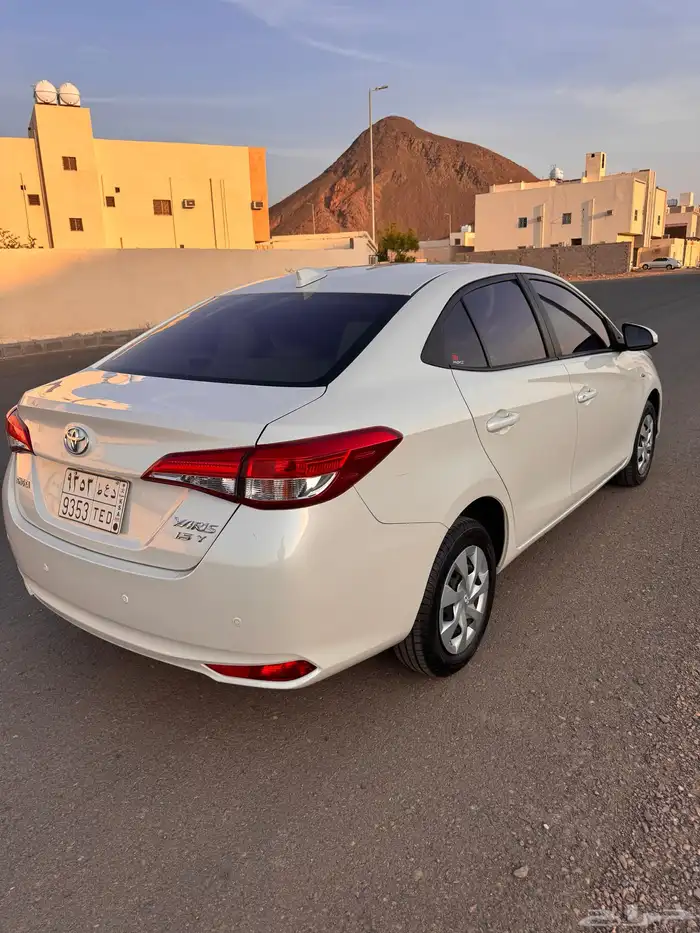 تويوتا يارس 2020 Y 11