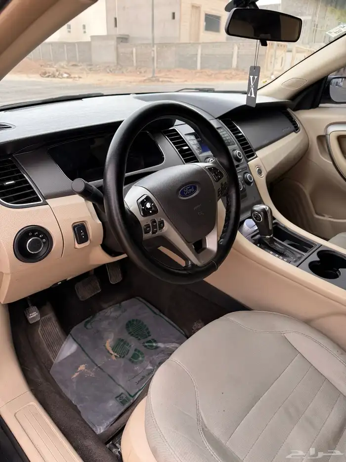 تورس ستاندر 2013 اسود 10