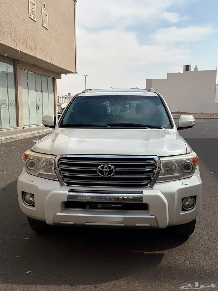 جيب لاند كروزر 2015 فل كامل GXR3 v8. عام 60 4