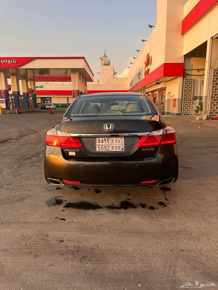 هوندا أكورد 2015 2