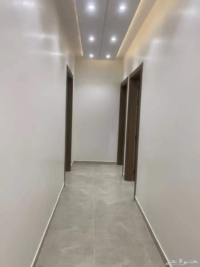 للبيع شقق نظام ادوار وسط الخدمات بخميس مشيط 11