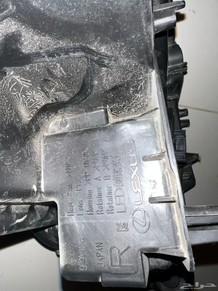 عدسات لكزس طقم عدسة وحدة وكالة اصلي نظيفة جدا 0