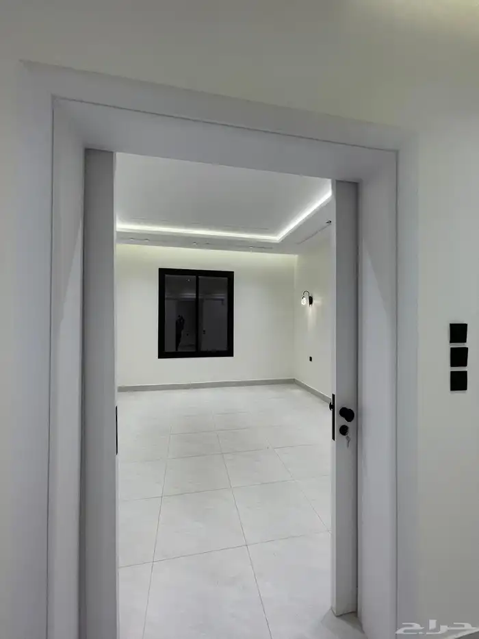 للبيع شقق أرضيه وعلويه ابها بالقرب من المطار 15