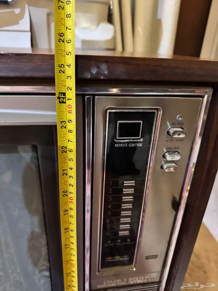 تلفزيون سوني خشبي تراثي من السبعينات 0