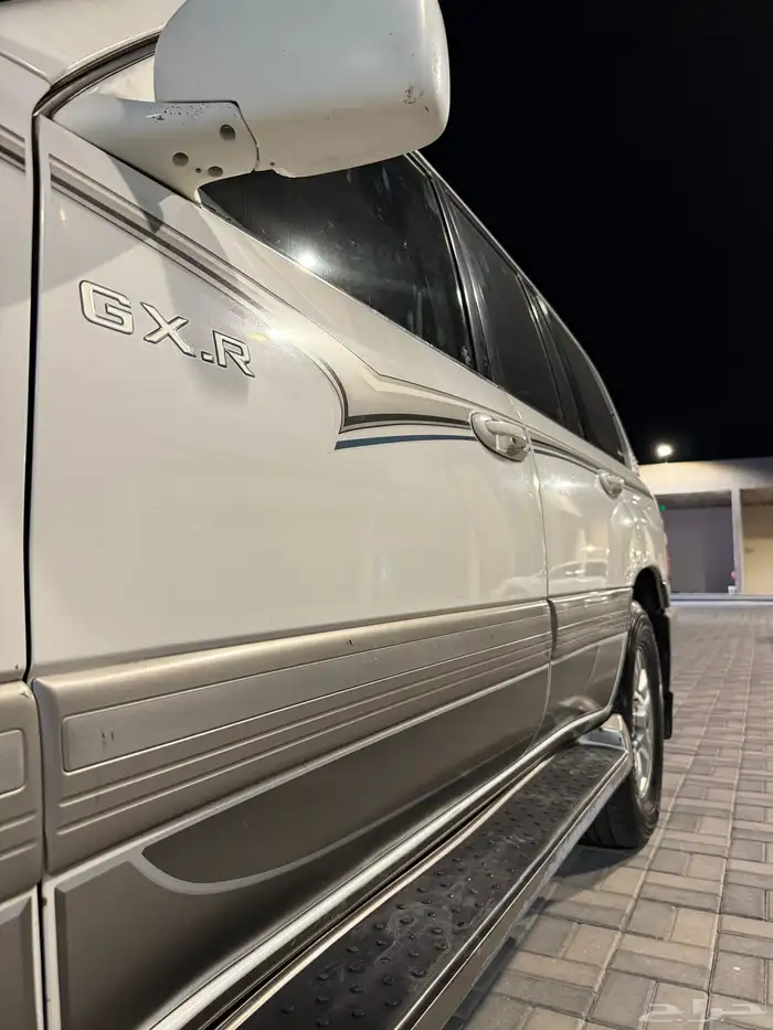 لاندكروزر 2005 . 8