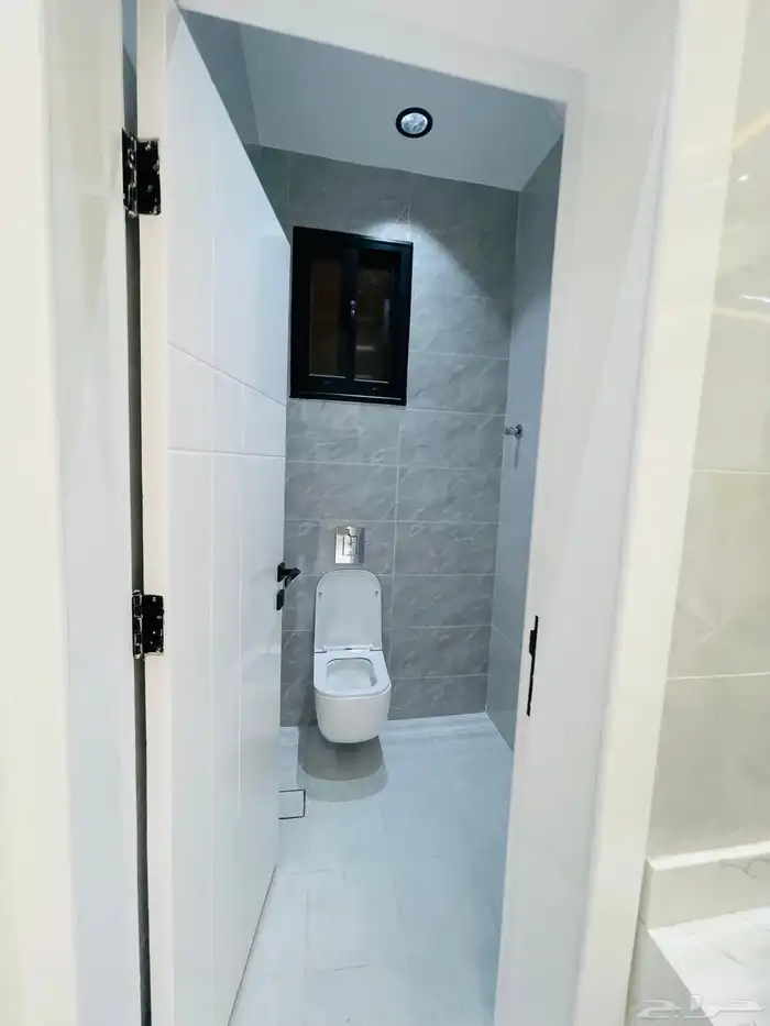 للبيع شقق تمليك علوي مع سطح خاص حي الاسكان بسعر 550 الف 9