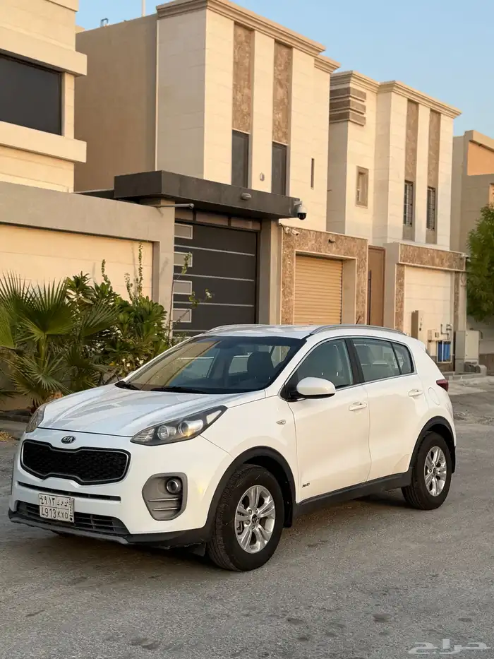 كيا سبورتاج 2018 سعودي بنزين قمه بنضافه 2.4 7