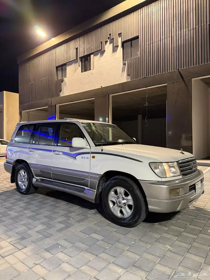 لاندكروزر 2005 . 6