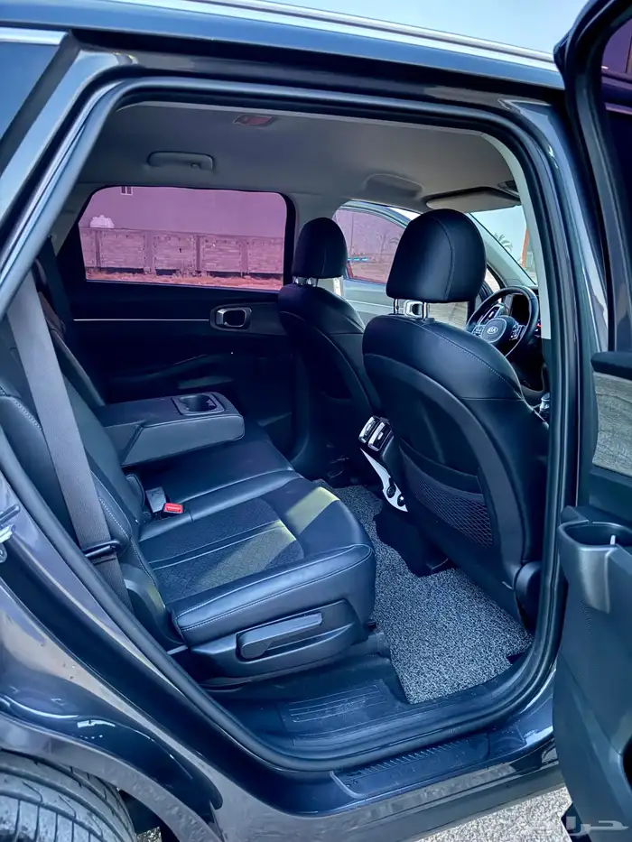 كيا سورنتو 2021 ديزل 15