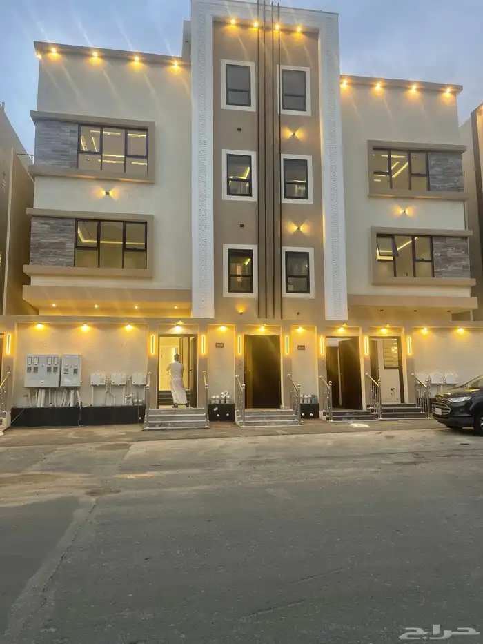 للبيع شقق أرضيه وعلويه ابها بالقرب من المطار 0