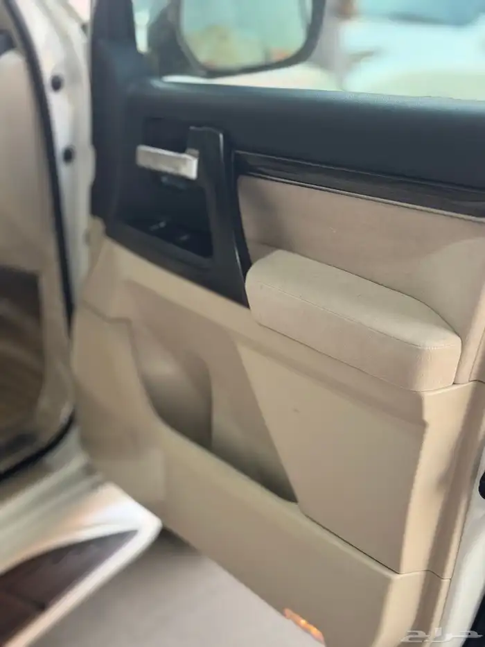 لاندكروزر GXR تورنج 2021 ديزل ممشى قليل (سعودي) 9