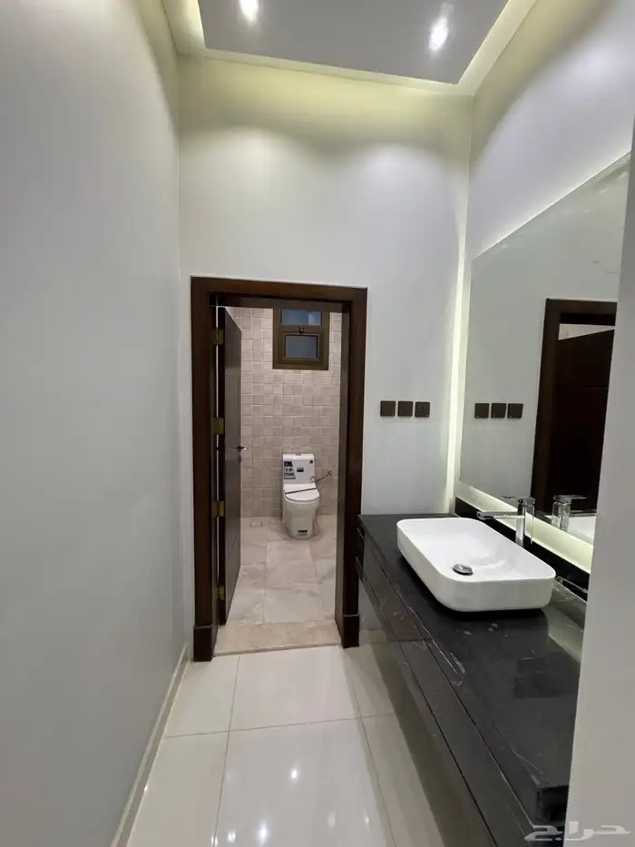 للبيع فيلا مودرن دورين ومحلق بدره الموسى واصل جميع الخدمات 25