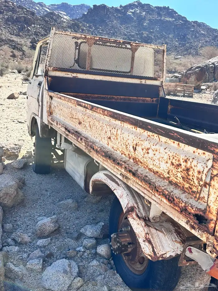 للبيع قلاب مازدا 2