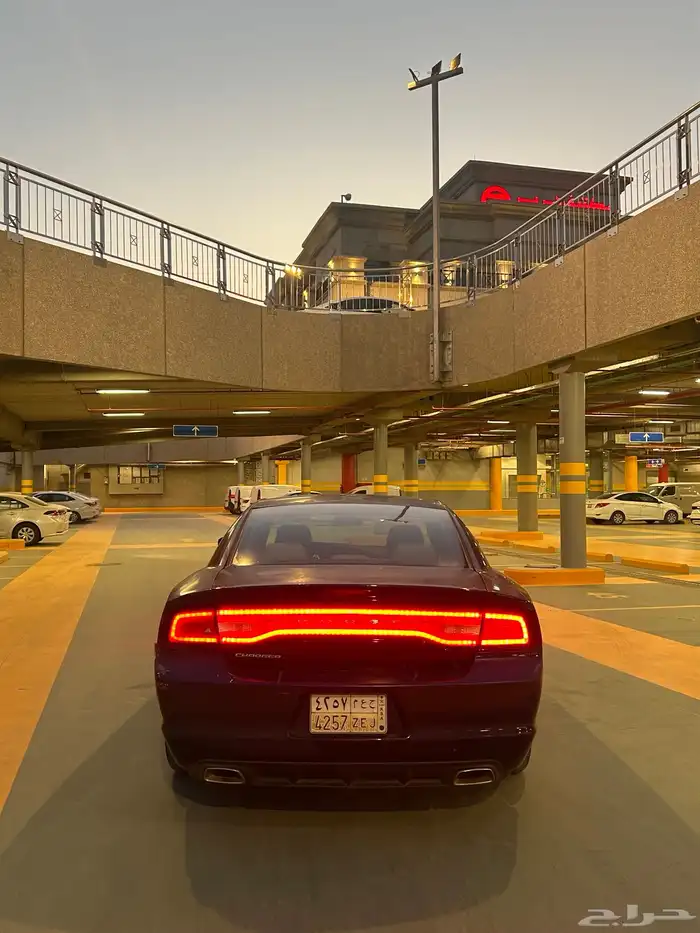 دوج تشارجر 2014 4