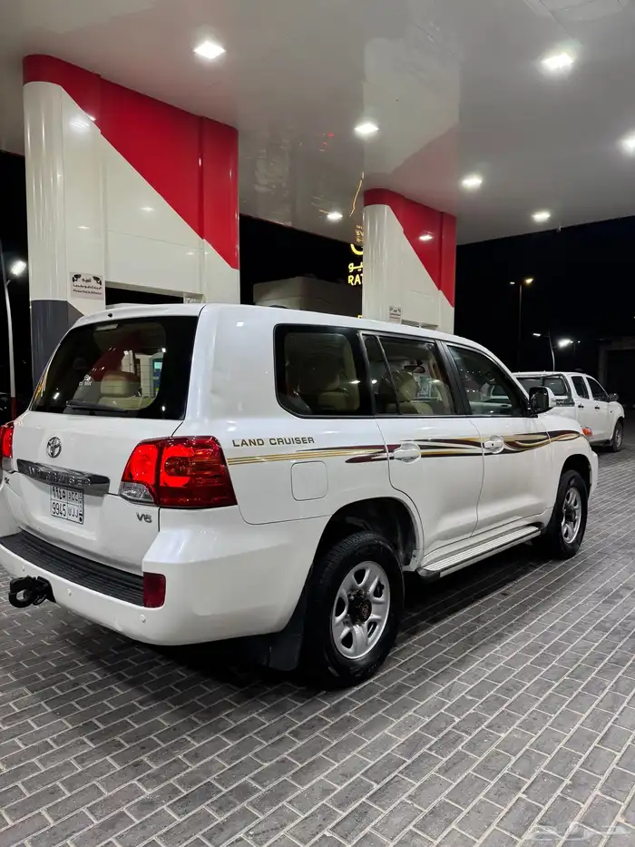 لاندكلوزر 2013 GX 4