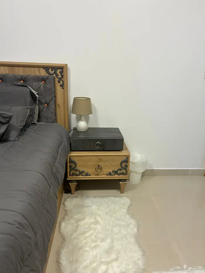 غرفه نوم نظيفه جدا 3