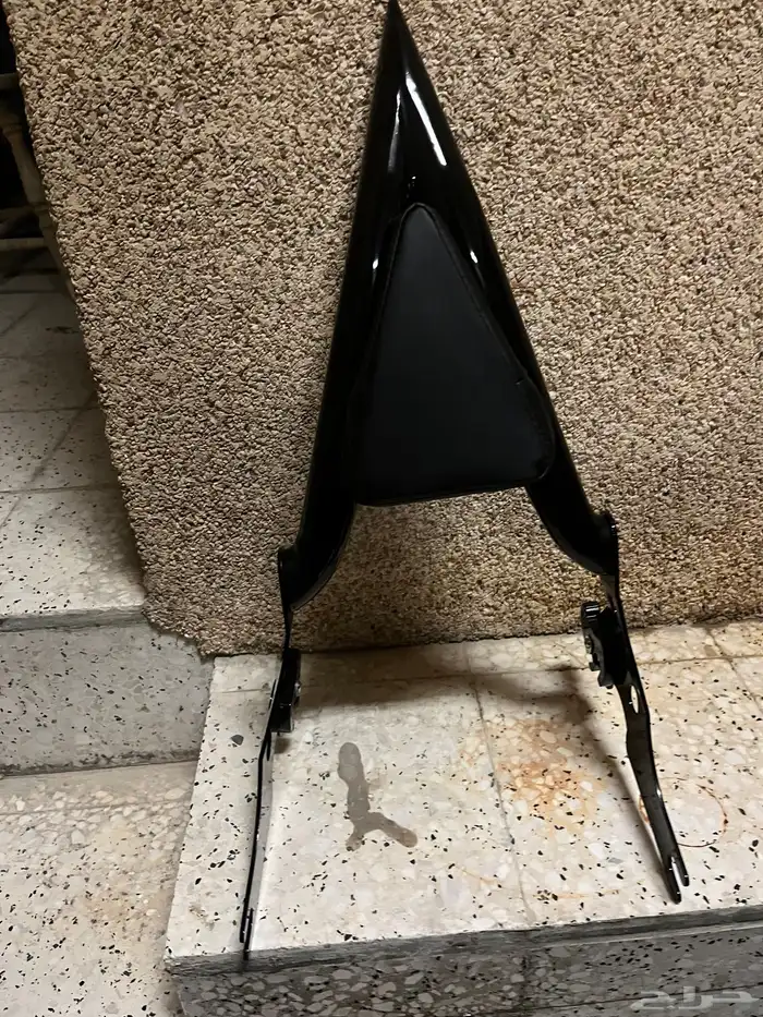 سيسي بار هارلي سبوستر 2