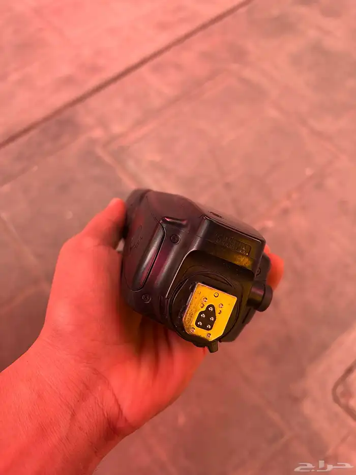 اسبيد لايت كانون 580 كانون 1