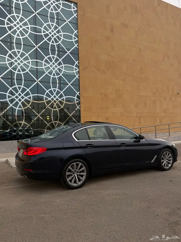 للبيع BMW موديل 2020 بحاله الوكاله 9