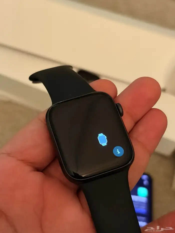 ايفون 11 ذاكرة 256 و ساعة ابل iPhone 11 256GB   Apple Watch 6