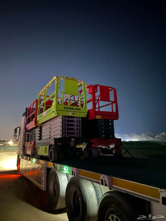 رافعه شوكيه فوركلفت سيزرلفت مان لفت للايجار Forklift 2