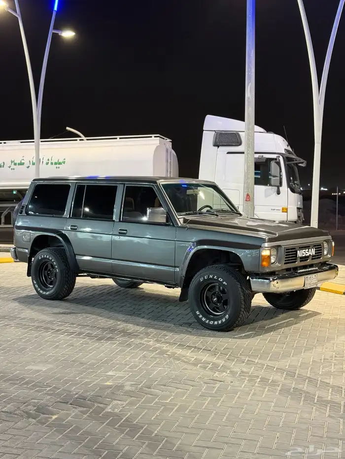 صالون باترول90 LS 2