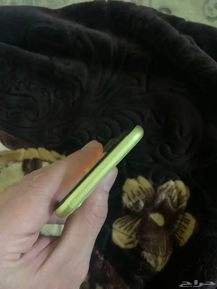 iPhone 11 عادي 2