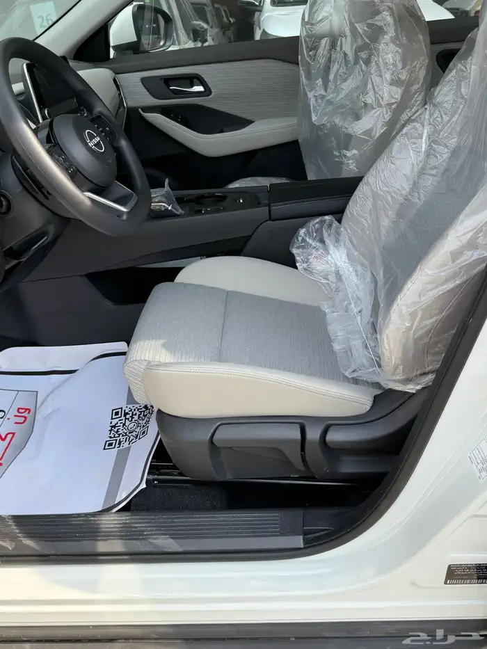 نيسان اكس تريل 7مقاعد دبل استاندر 4