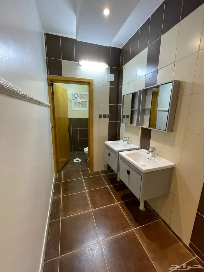 فيلا للايجار 6