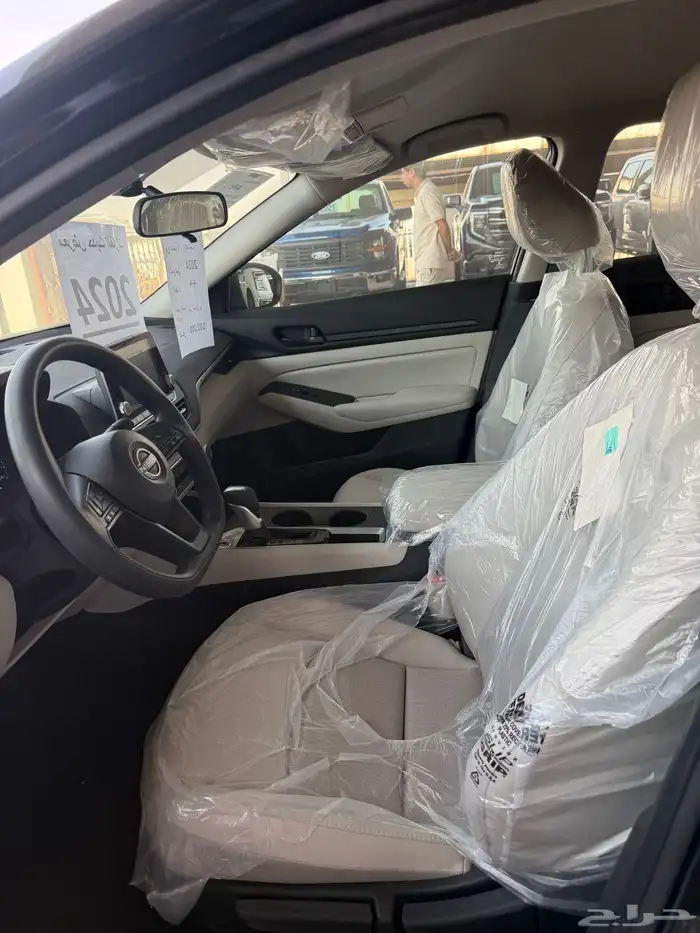 نيسان التيما موديل 2024 11