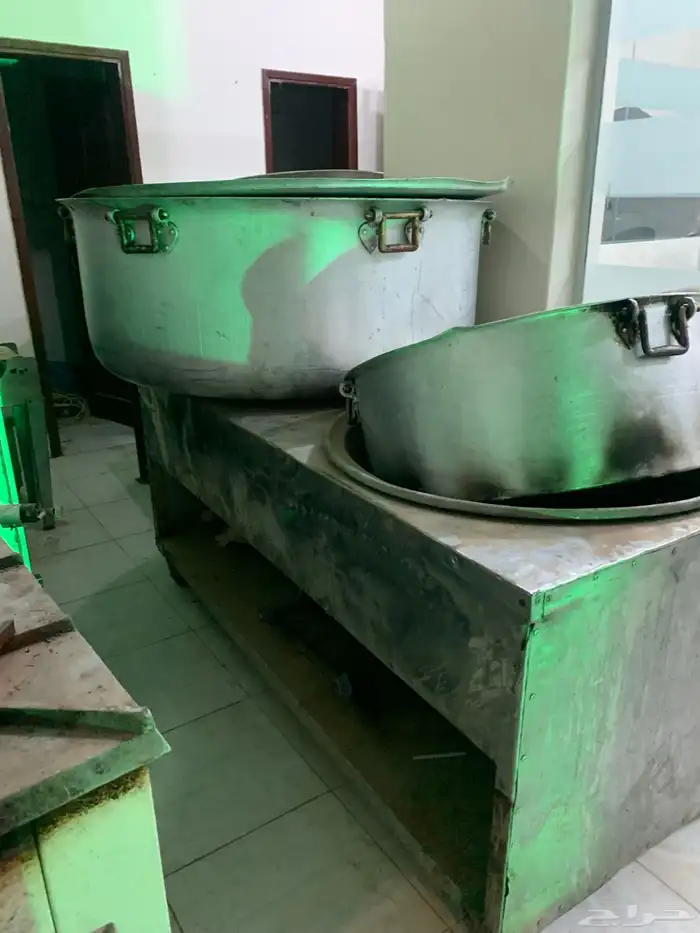 اغراض مطعم للبيع 2