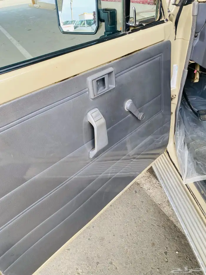 جيب شاص 1997 9