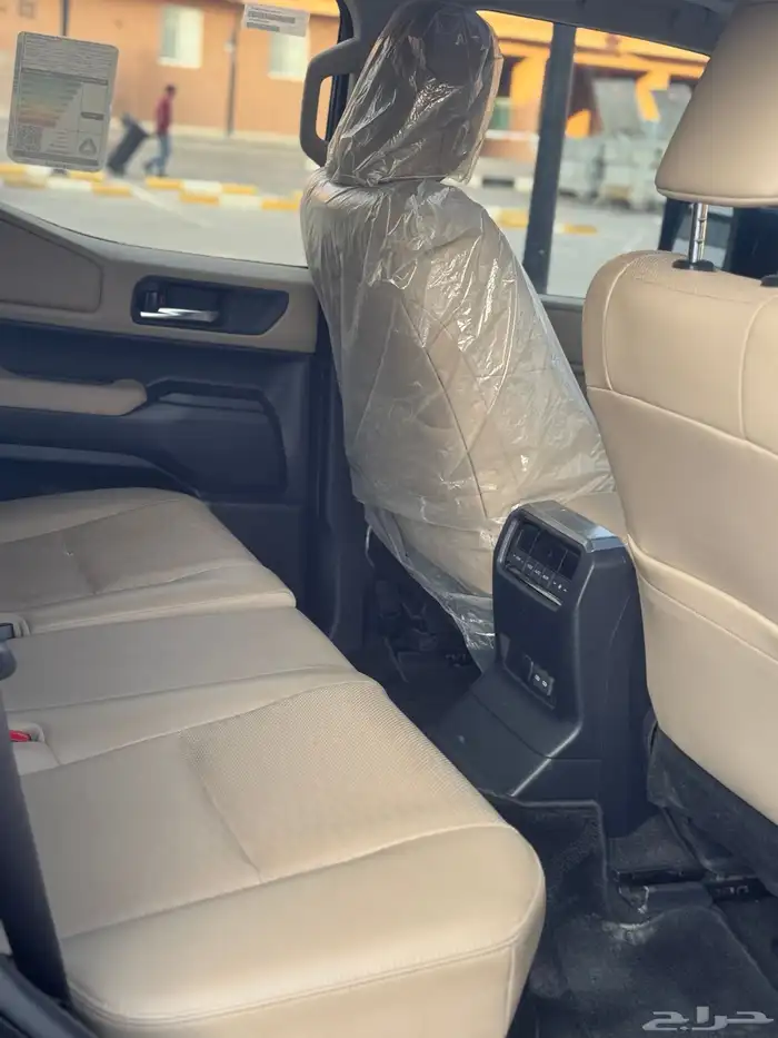 للبيع برادو 2024 TXL3 12