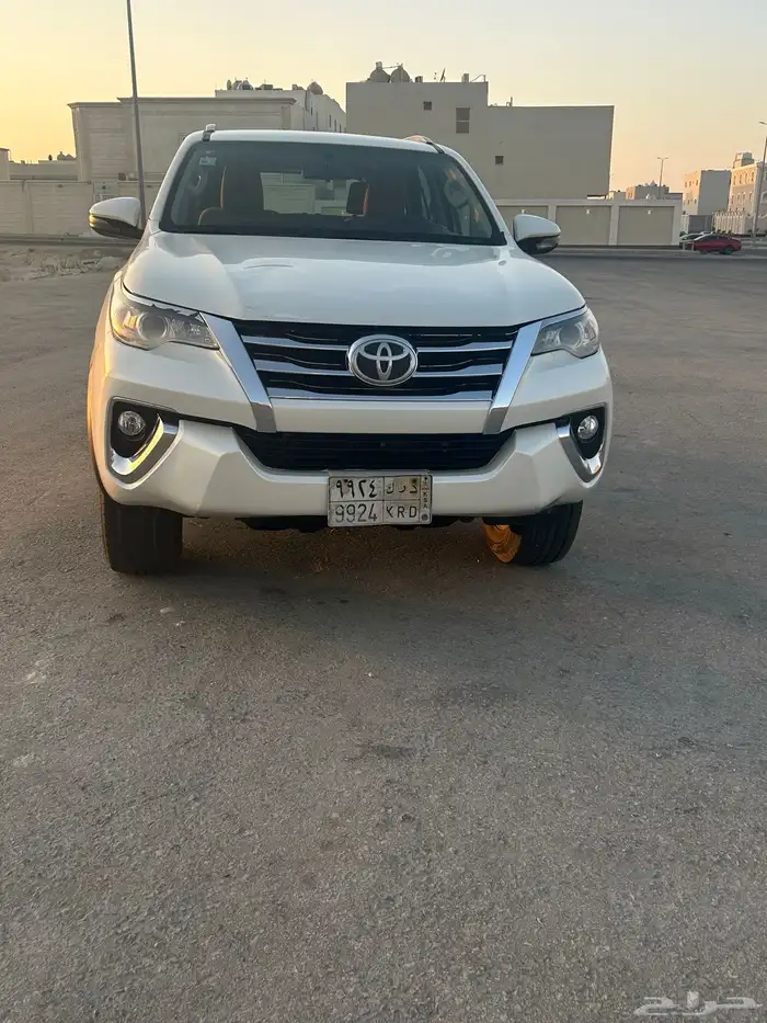 للبيع فور شنر 2018دبل VX 1