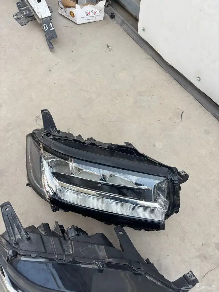 شمعات تويوتا جيب لاندكروزر 2022-2023-2024-2025 8