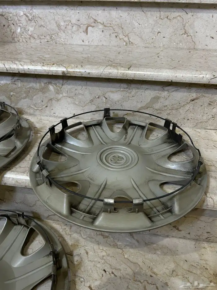 طيس كامري 2003 - 2004 اصلي ثلاث حبات 6