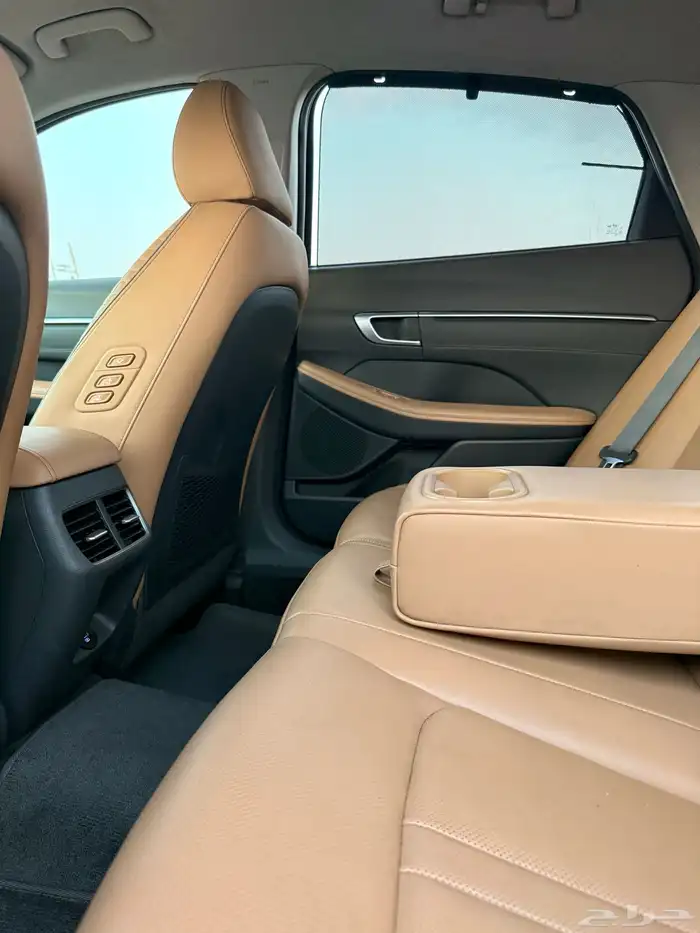 سوناتا 2021 اعلا مواصفات بدون بنورما داخل جملي نضيفه للبيع 12