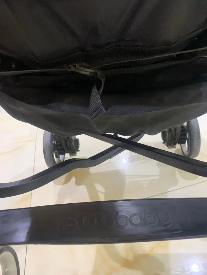 عربة اطفال و كرسي اطفال 0