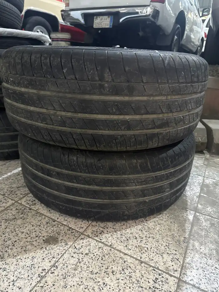 جنوط وكفرات لاندكلوزر تورنق من 2019 الي 2021 1