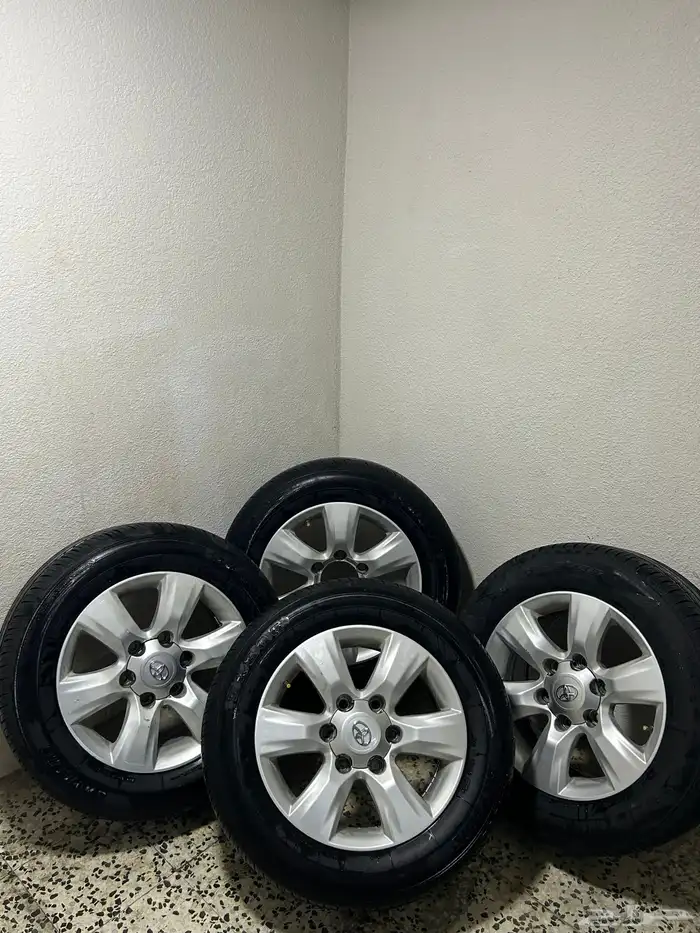 جنوط برادو مع كفرات 10