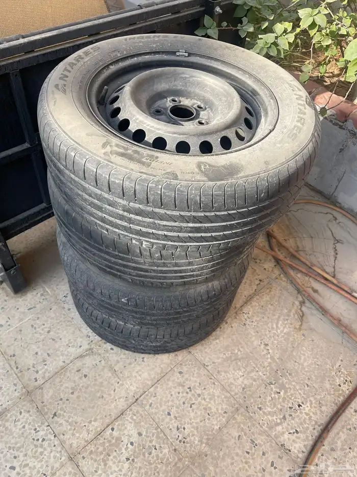 جنوط كامري وكالة مقاس 16 مع كفرات صيني الكفرات نضيفه 2