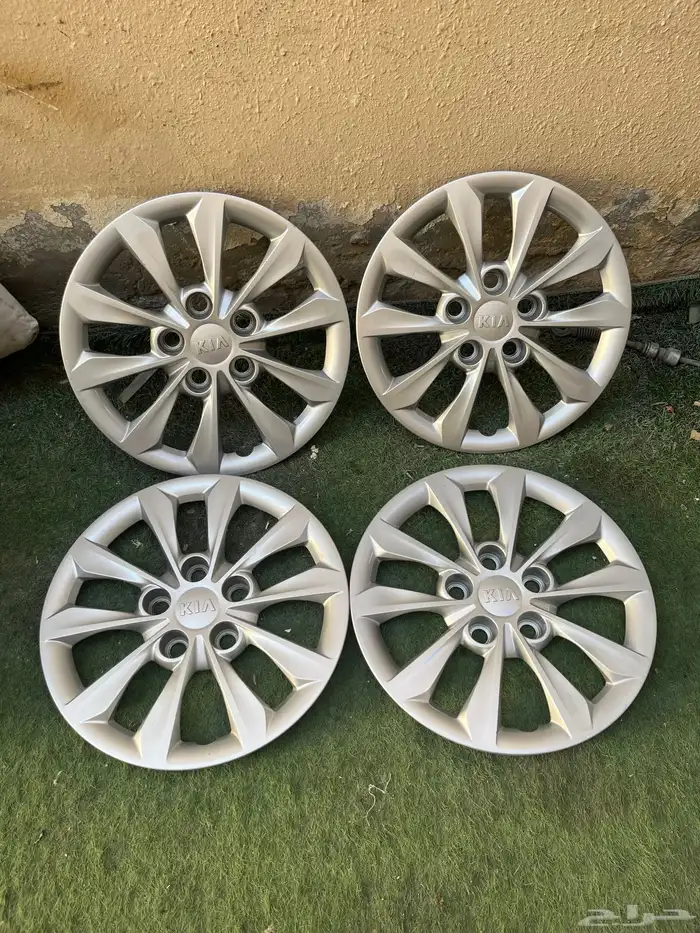 طيس سيراتو اصلي 2019-2020-2021 طقم نظيف 0