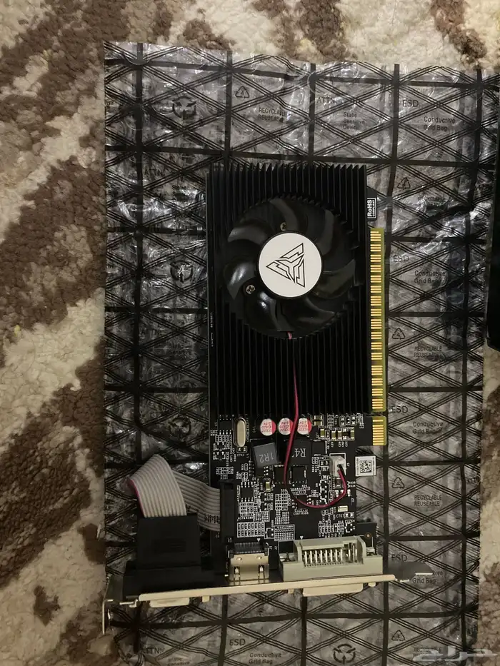 كرت شاشه GT730 4GB dd3 كرت مستمعل و نضيفف جدا و بكراتينه 0