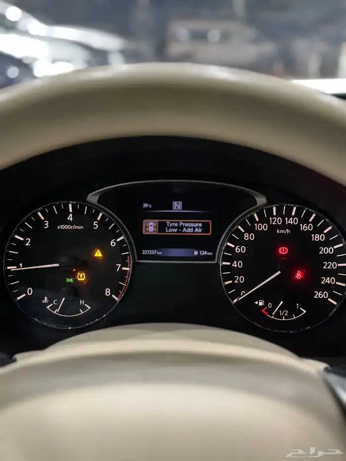 نيسان التيما موديل 2017 عداد 227 الف كيلو 13