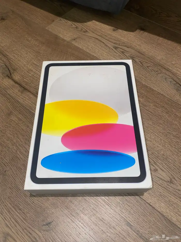 ايباد الجيل العاشر فضي 1