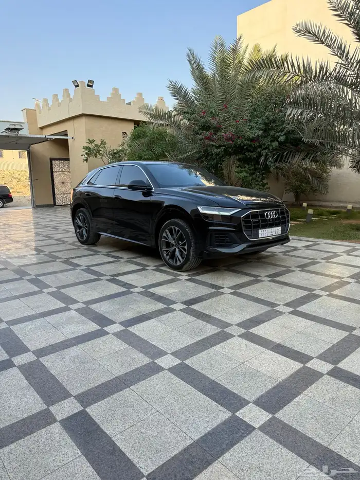 اودي 2022 Q8 فل كامل 0