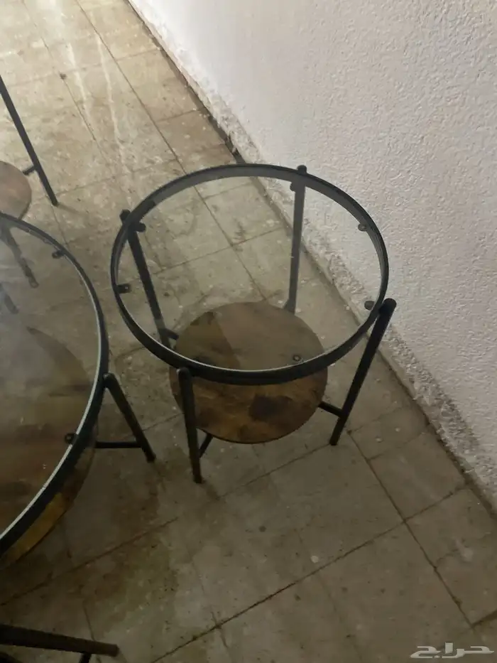 للبيع طاولة طعام الرقم   والسعر 200 والصامل مانقصر 3