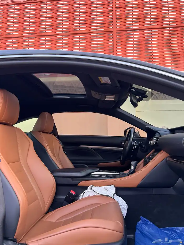 لكزس RC 350 2020 18