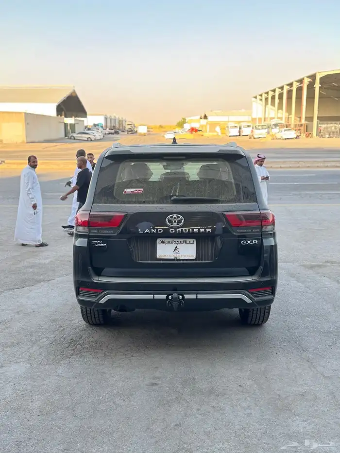 للبيع تويوتا لاندكروزر 2025-L3 -اسود باقل الأسعار 5