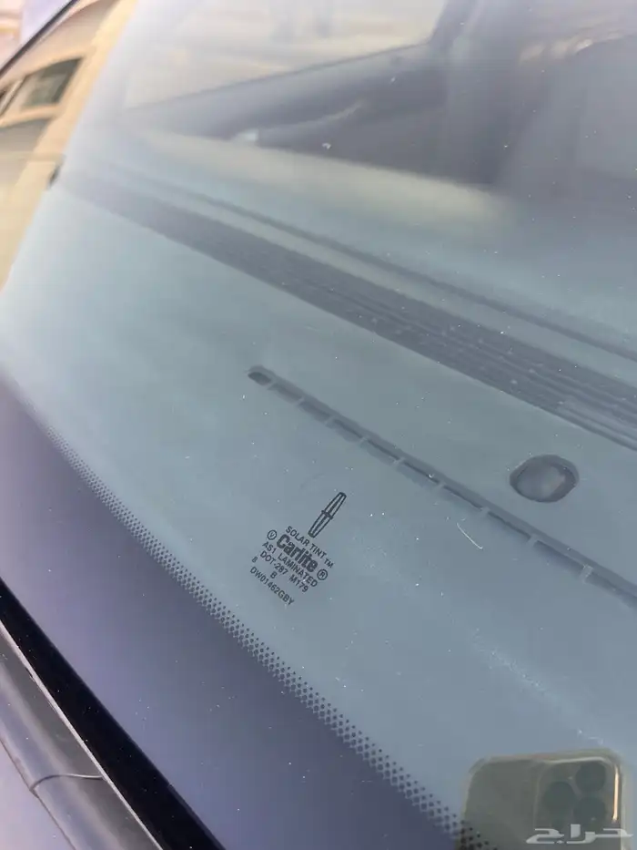 Lincoln Town Car   Executive (لارج) 21